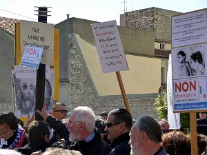 2012 03 10 NIMES MANIF CONTRE COLLOQUE DU FLN (59) PAR GV